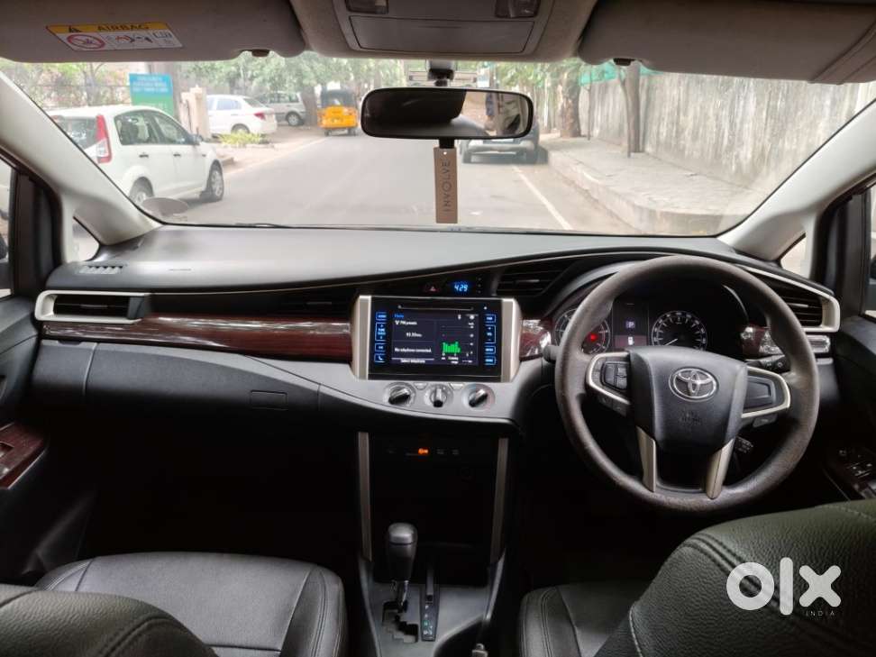 Toyota Innova Crysta 2.8 Gx At 8 Seater, 2018, Diesel