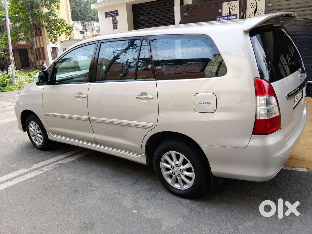 Toyota Innova 2.5 V 7 Str, 2012, Diesel