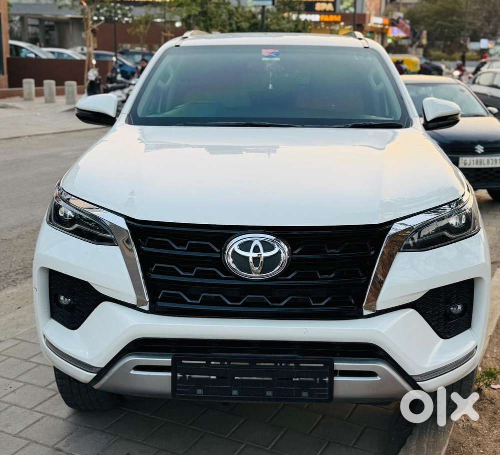 Toyota Fortuner 2023 Diesel Well Maintained
