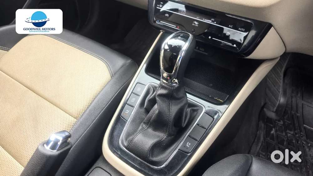 Skoda Slavia Ambition 1.5l Tsi Dsg, 2023, Petrol