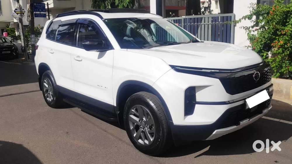 Tata Safari Pure Plus S, 2025, Diesel
