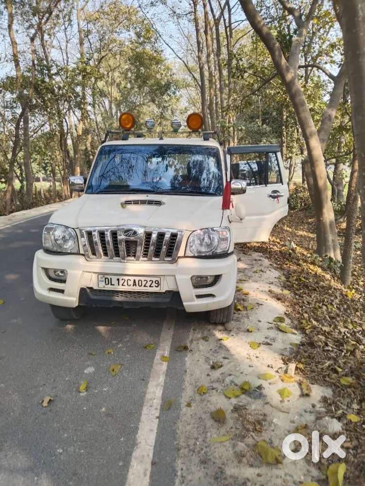 Mahindra Scorpio Classic 2009 Diesel 200000 Km Driven