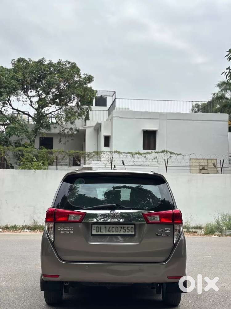 Toyota Innova Crysta 2.4 G Mt 7 Str, 2018, Diesel