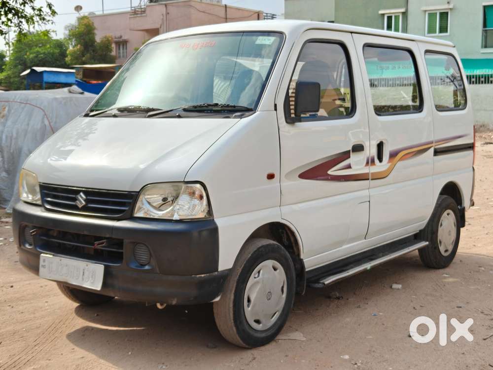 Maruti Suzuki Eeco 7 Seater Standard, 2013, Petrol