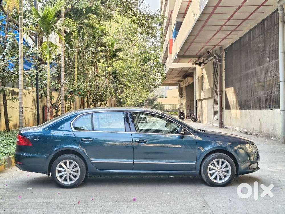 Skoda Superb 1.8 Elegance Tsi At, 2015, Petrol