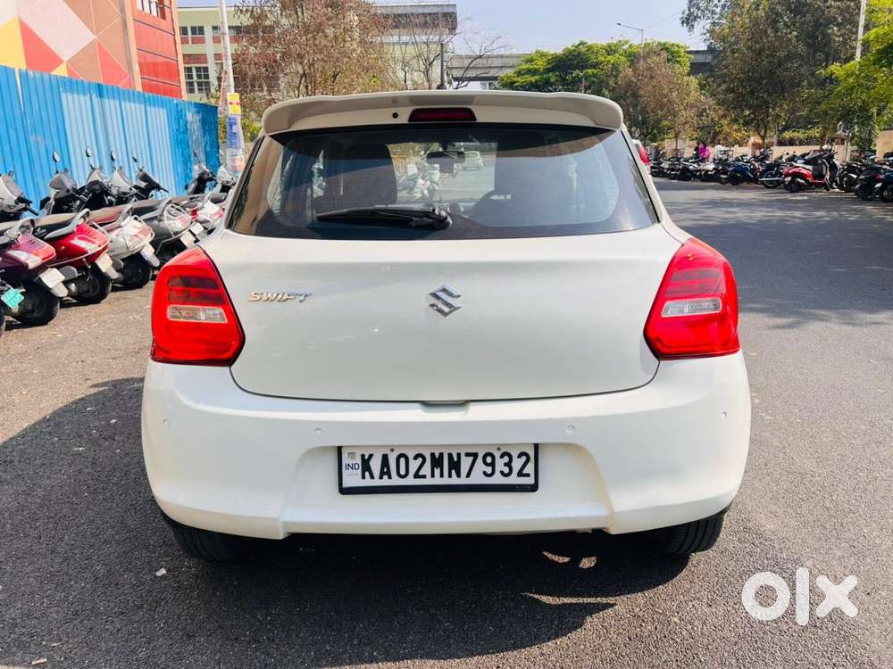 Maruti Suzuki Swift Amt Zxi, 2018, Petrol