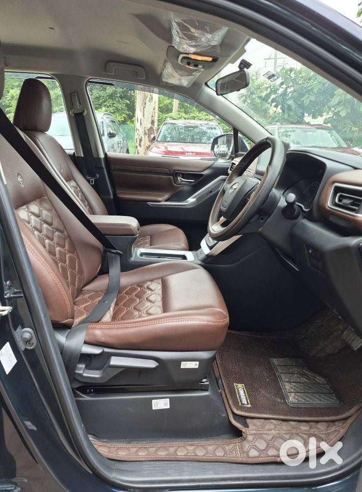 Toyota Innova Hycross 2.0 Gx 7 Str, 2025, Petrol