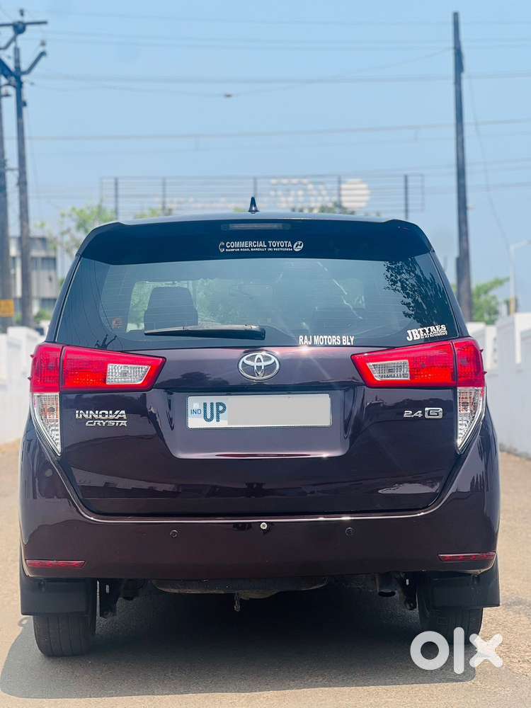 Toyota Innova Crysta