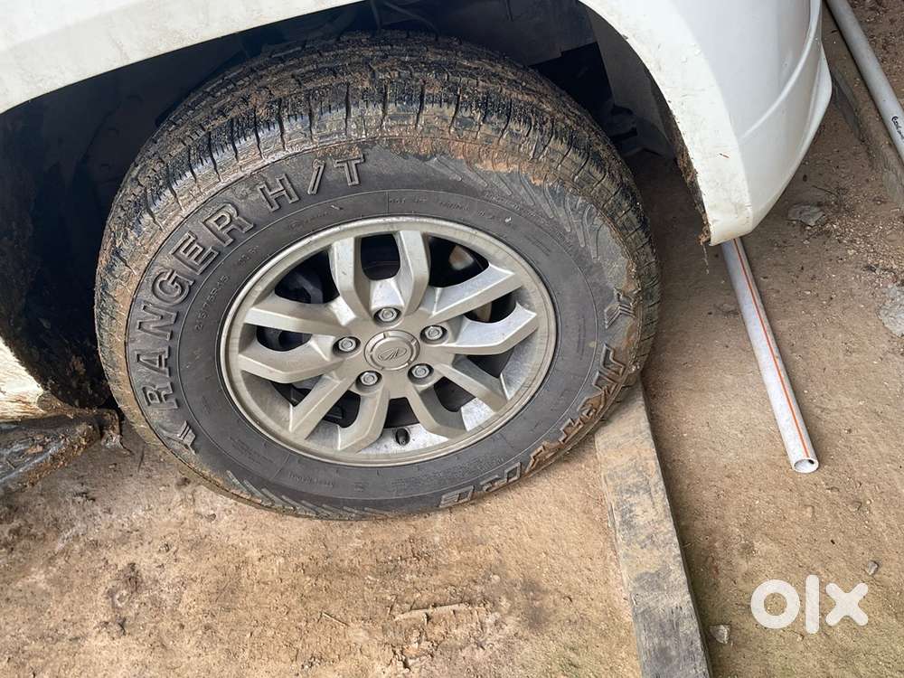 Mahindra Tuv 300 Plus 2018 Diesel Well Maintained