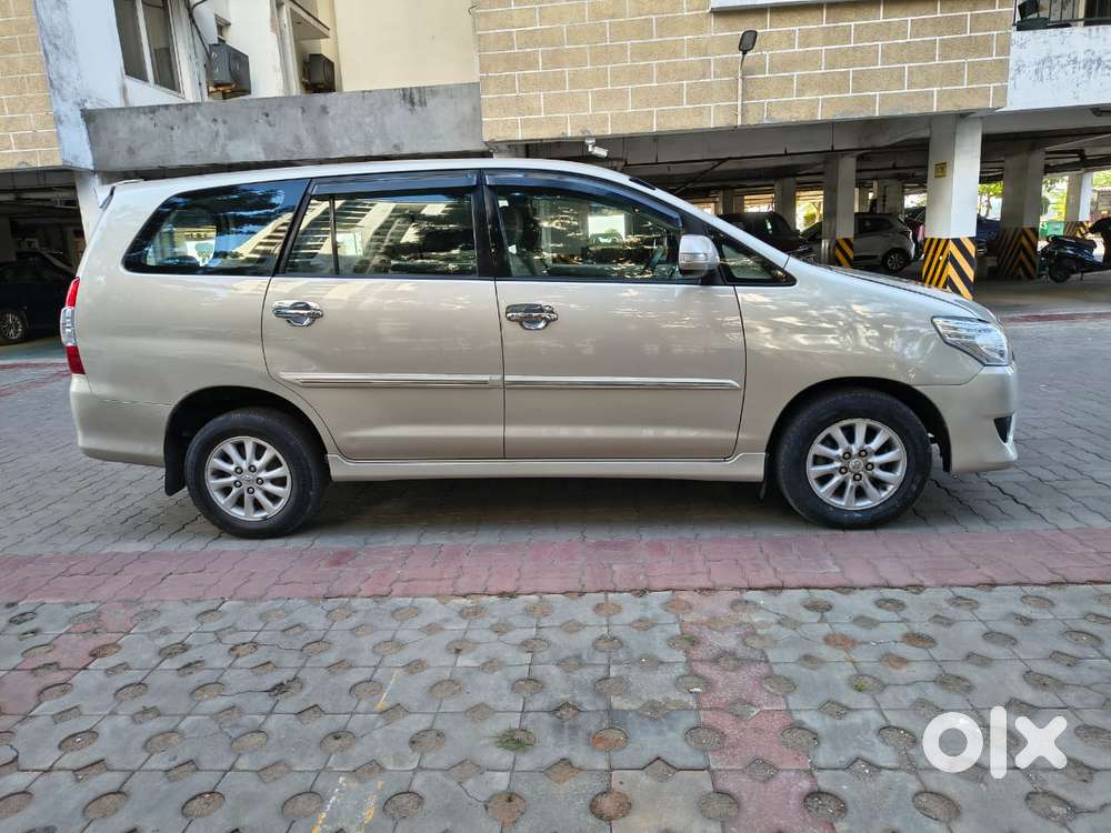 Toyota Innova [2013-2016] 2.5 V Diesel 7 Str, 2013, Diesel