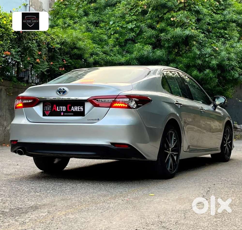 Toyota Camry Hybrid, 2022, Petrol