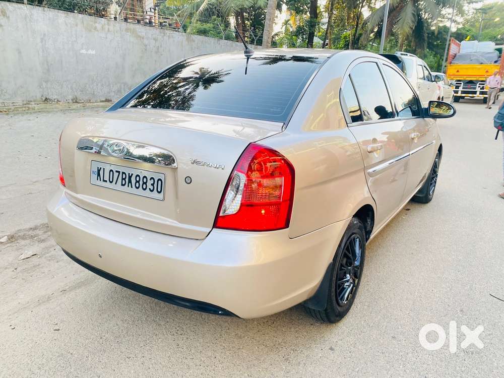 Hyundai Verna 2009 Petrol Manual
