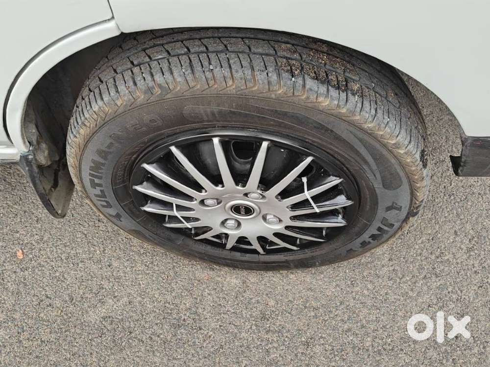 Maruti Suzuki Eeco Smiles 7 Seater Standard, 2011, Petrol