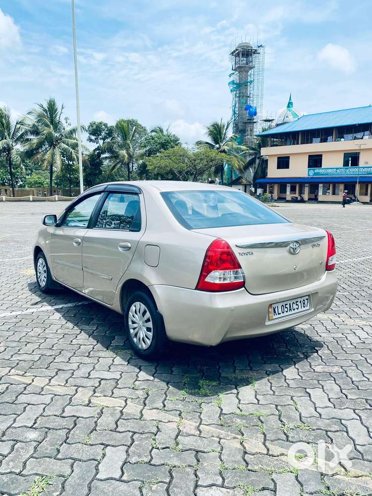 Toyota Etios 2010-2012 G, 2011, Petrol