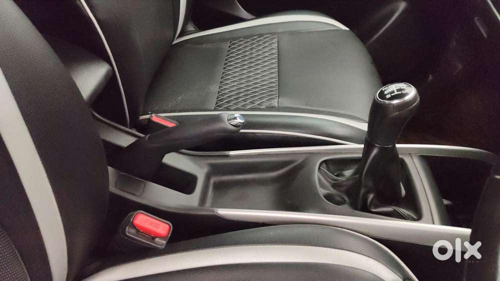 Maruti Suzuki Baleno 1.2 Zeta, 2017, Petrol