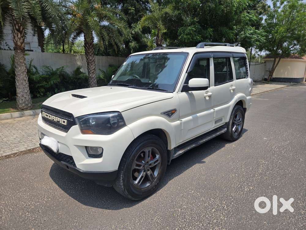 Mahindra Scorpio S6 Plus, 2015, Diesel