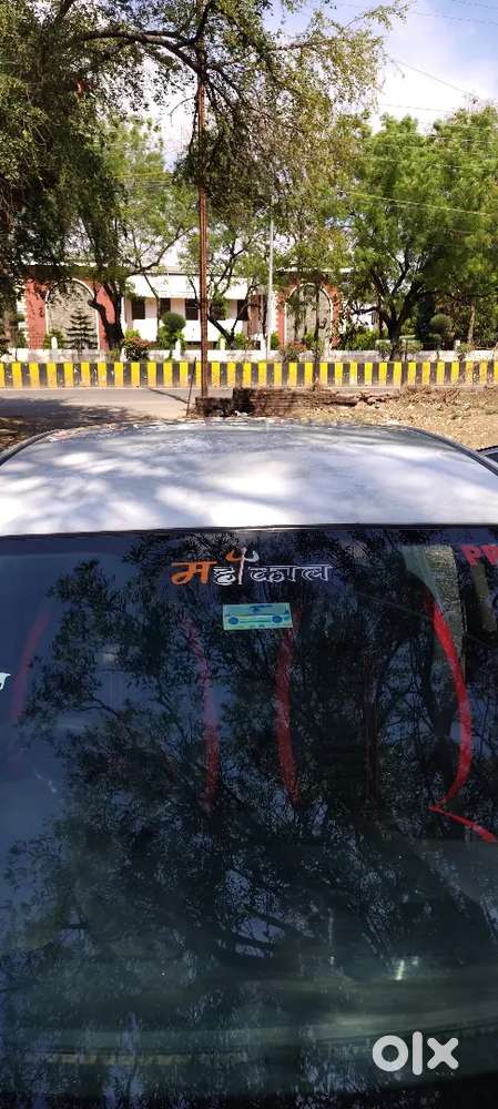 Hyundai Xcent 2015 Diesel 124890 Km Driven