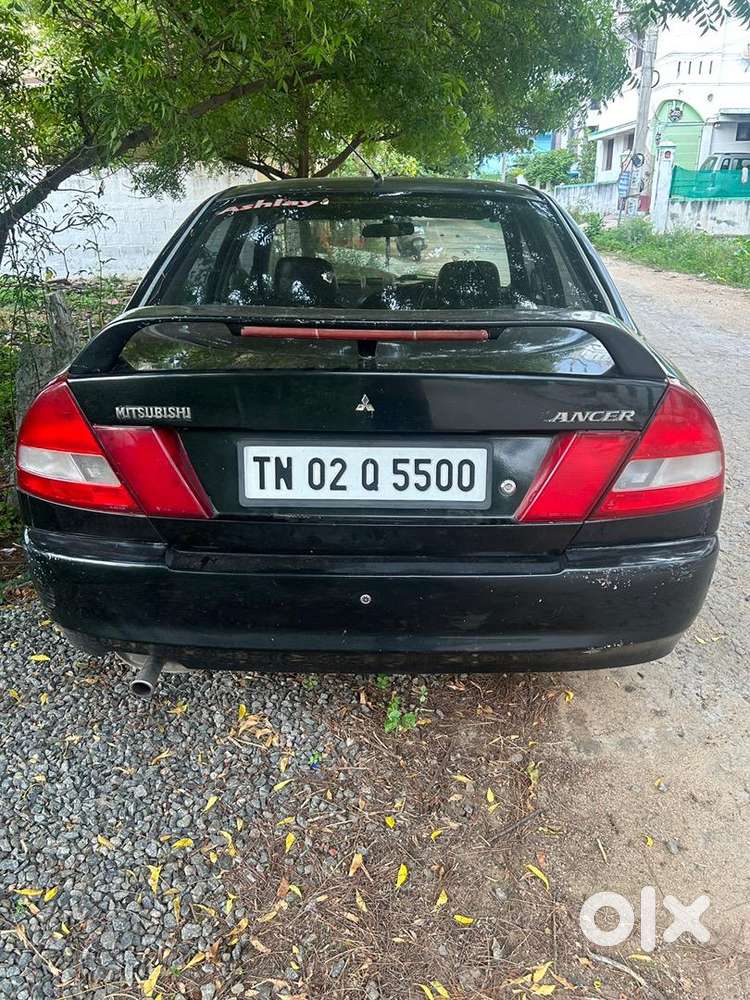 Mitsubishi Lancer 2003