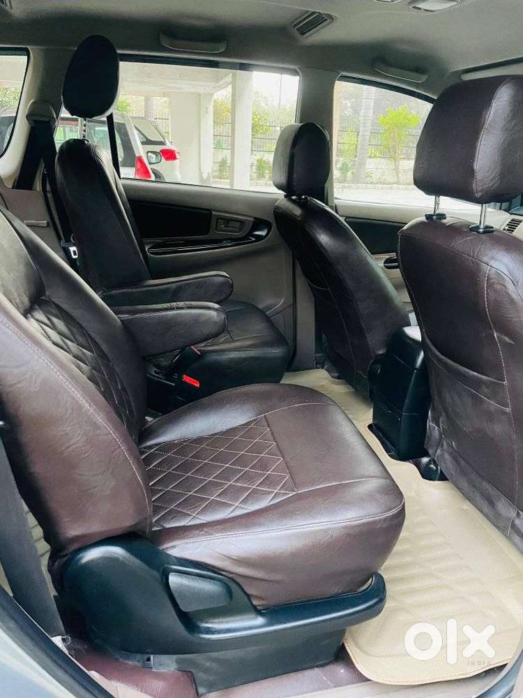 Toyota Innova 2.5 Gx (diesel) 7 Seater, 2015, Diesel