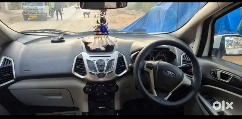 Ford Ecosport Titanium Topend Model