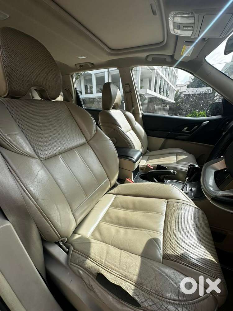 Mahindra Xuv500 At W10 Fwd, 2016, Diesel