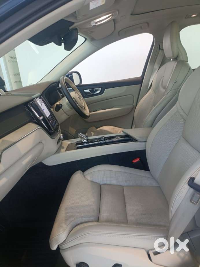 Volvo Xc60 2.0 B5 Ultimate, 2025, Petrol