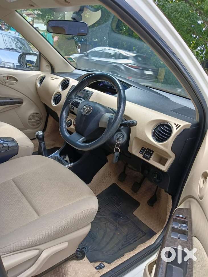 Toyota Etios Vx Limited Edition, 2017, Petrol