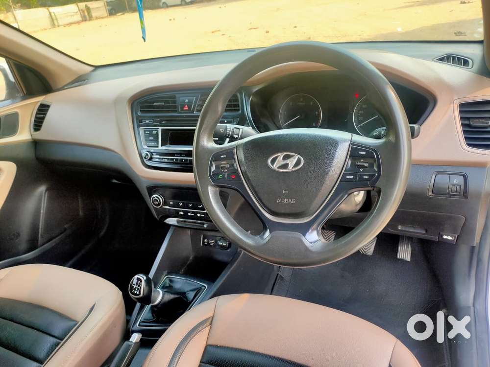 Hyundai Elite I20 Sportz (o) 1.4, 2015, Diesel