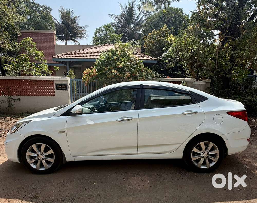 Hyundai Verna Crdi 1.6 At Sx Option, 2013, Diesel