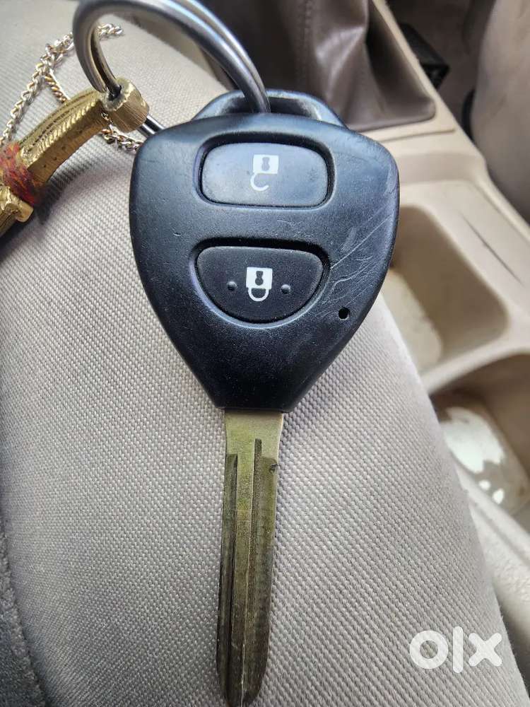 Toyota Innova 2008 Diesel 186000 Km Driven