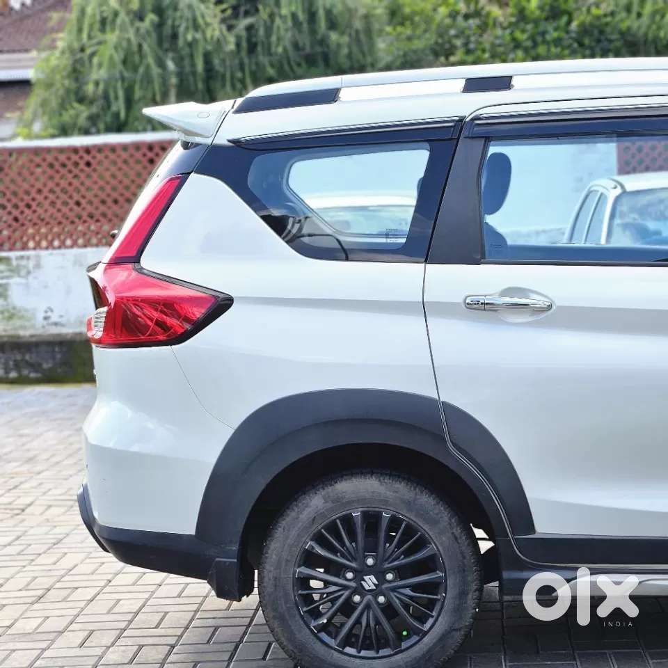Maruti Suzuki Xl6 1.5 Alpha At, 2019, Petrol