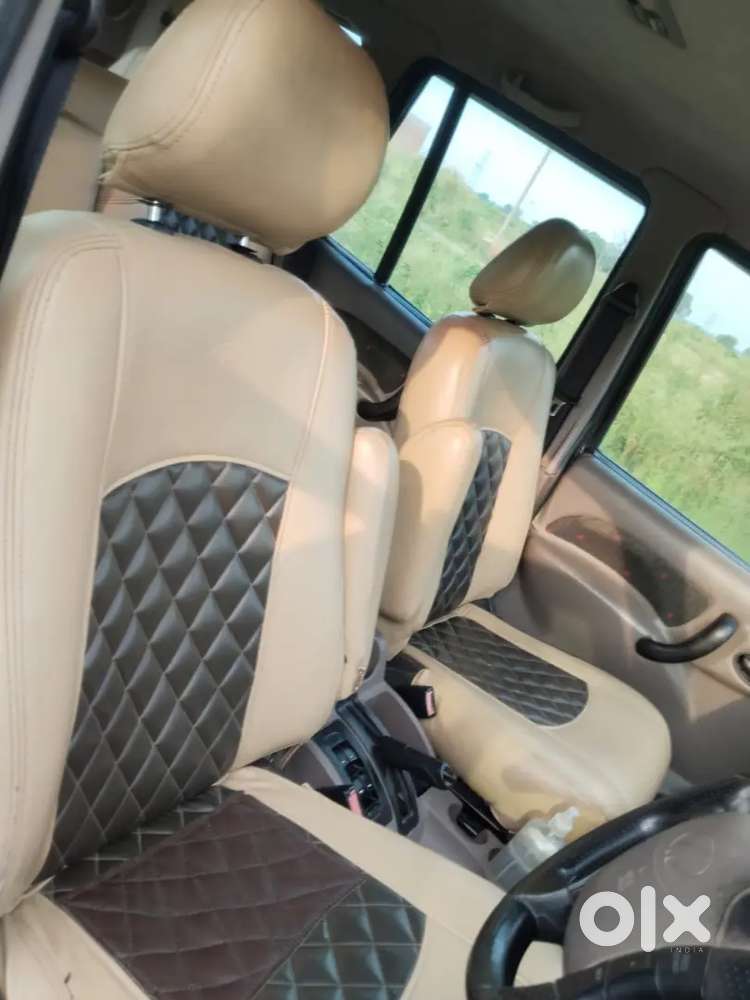 Mahindra Scorpio Classic 2010