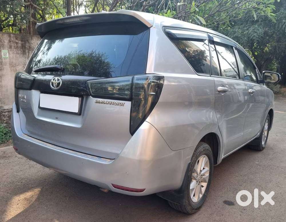 Toyota Innova Crysta 2.4 G Mt 7 Str, 2023, Diesel