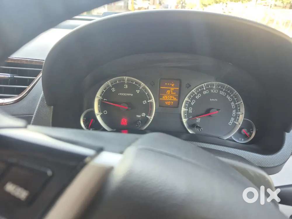 Maruti Suzuki Swift Dzire Zdi 2016