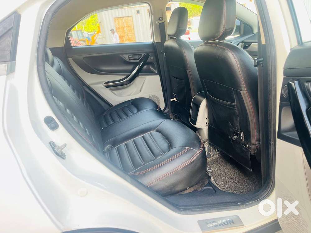 Tata Nexon 1.2 Revotron Xm, 2020, Petrol