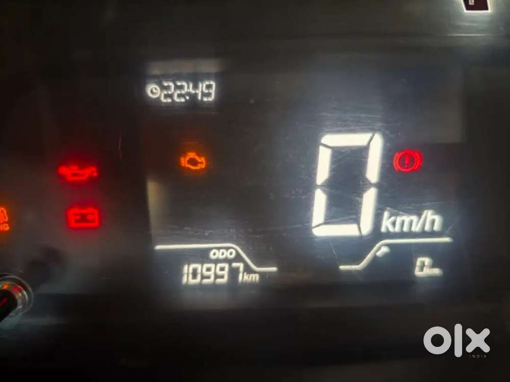 Punch Advanchr S Cng Sunroof 24 Last Modal