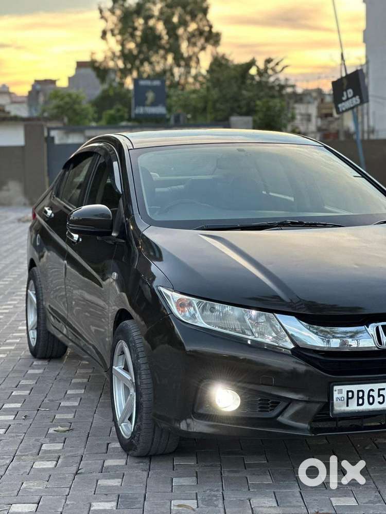 Honda City 2015 Diesel Well Maintained
