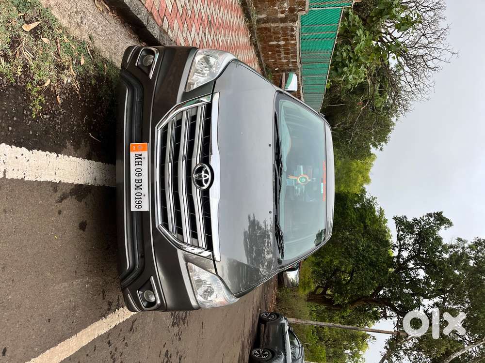 Toyota Innova 2.5 Vx 2010