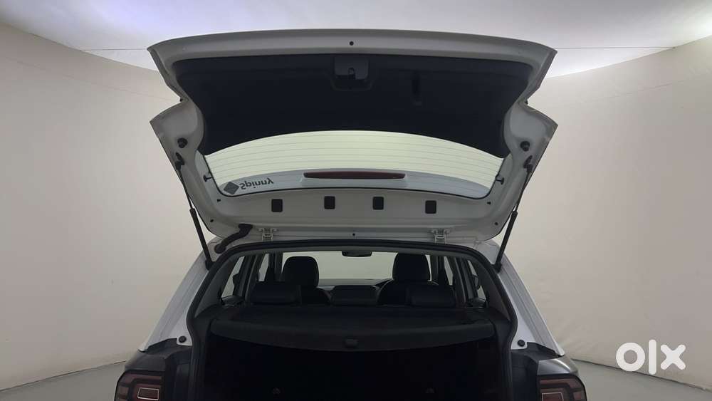 Volkswagen Taigun Topline 1.0 Tsi At (electric Seats), 2022, Petrol