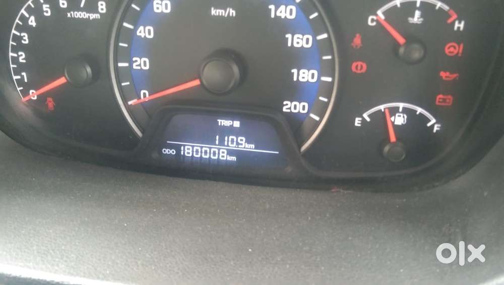 Hyundai Xcent, 2014, Petrol