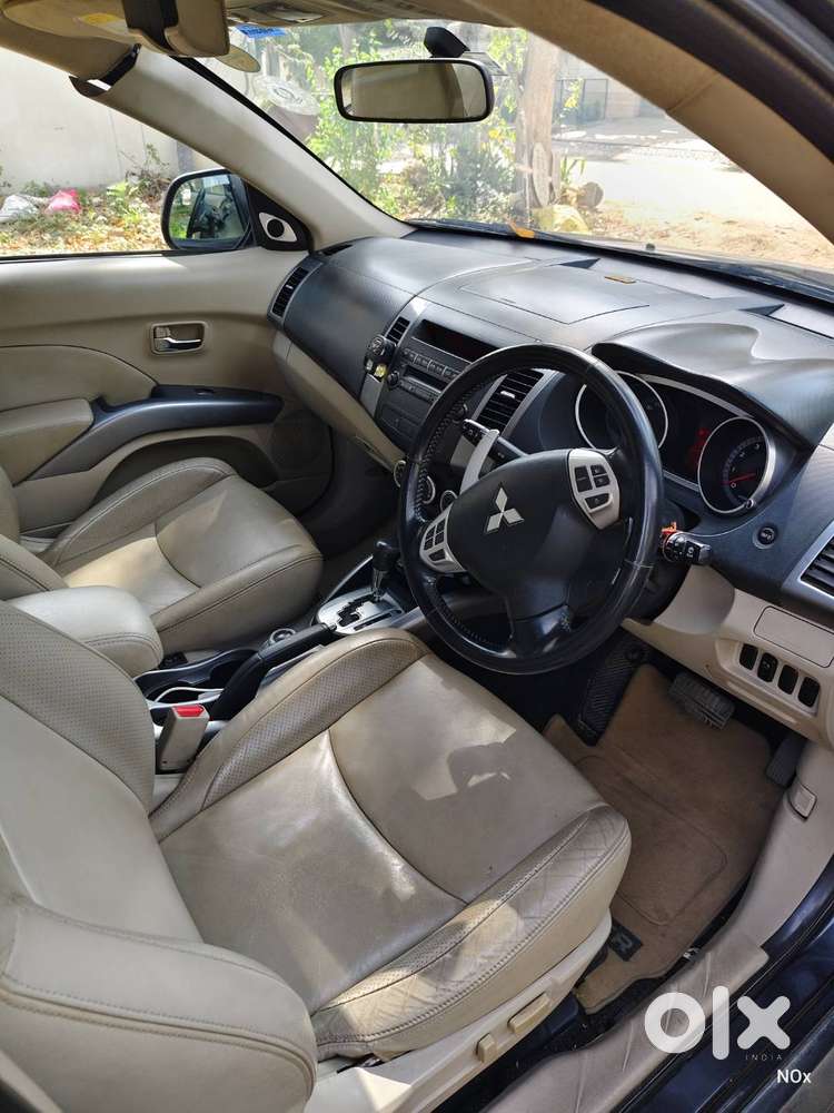 Mitsubishi Outlander 2009