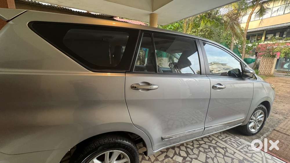 Toyota Innova Crysta 2016 Diesel Manual