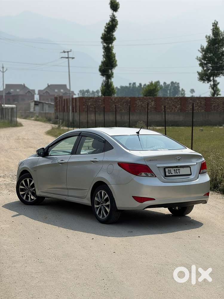 Hyundai Verna Automatic