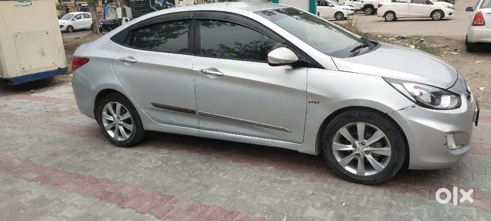 Hyundai Verna 1.6 Sx 2012