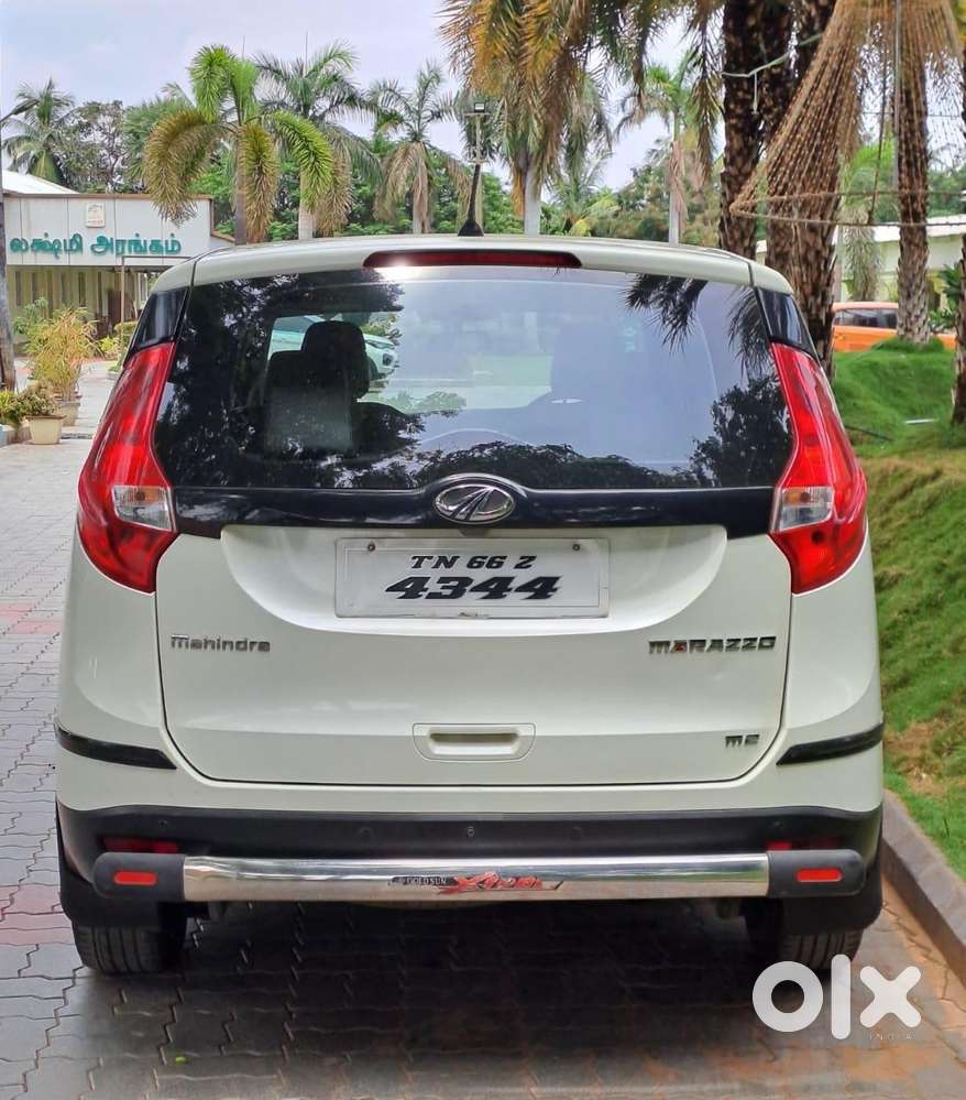 Mahindra Marazzo M2, 2018, Diesel