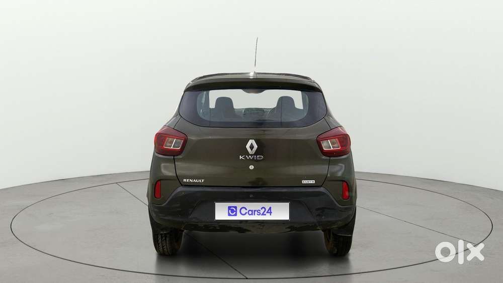 Renault Kwid 1.0 Rxt Amt, 2022, Petrol