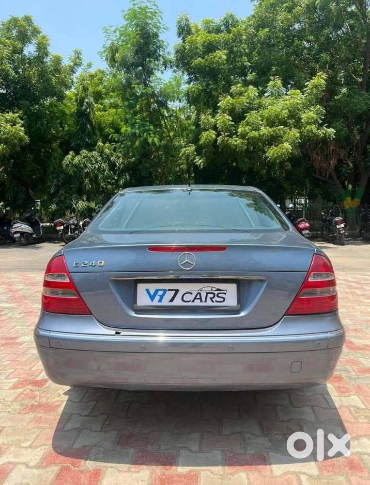 Mercedes-benz E-class 240 V6 At, 2005, Petrol