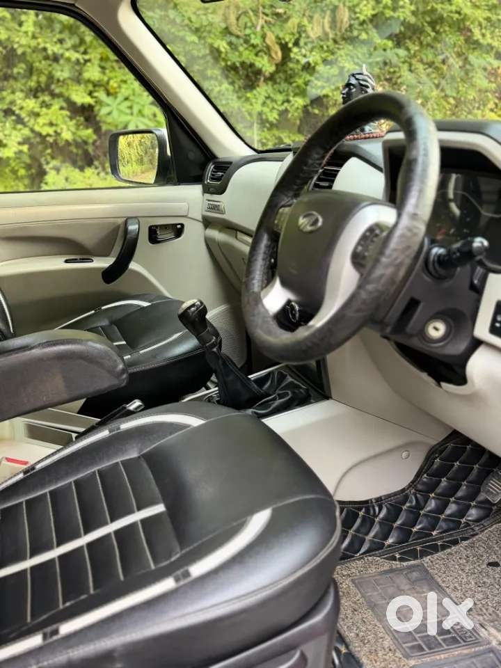 Mahindra Scorpio S10, 2017, Diesel