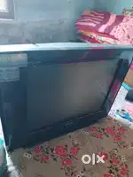 Good condition hyundai tv