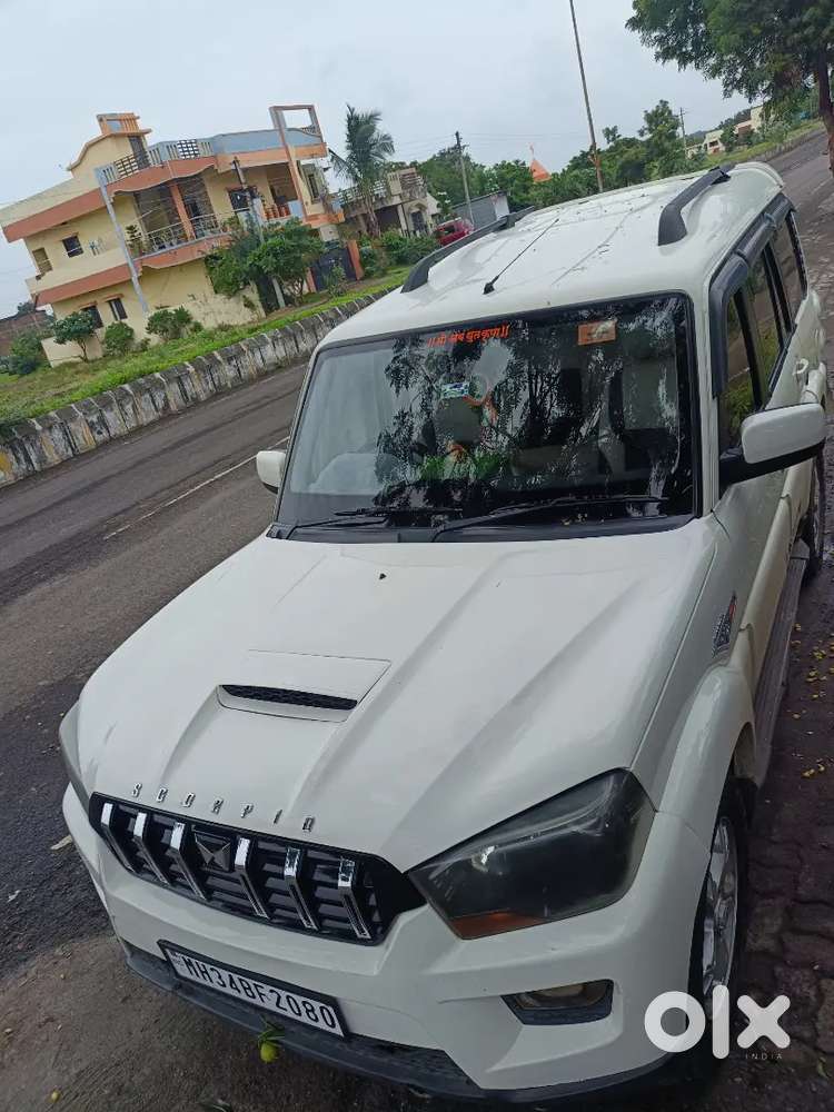 Mahindra Scorpio 2017 Diesel 99999 Km Driven